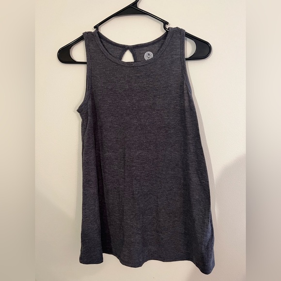 SO tops - Picture 2 of 9